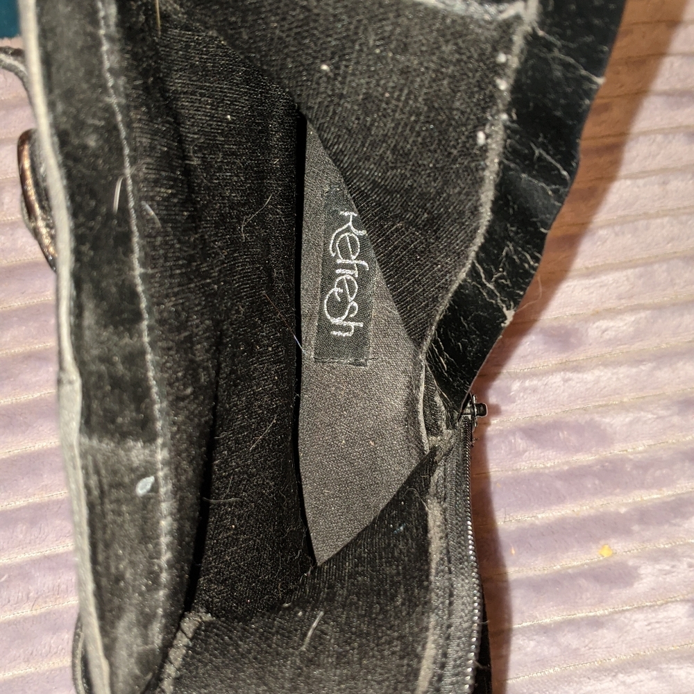 Refresh Ankle Boot - Picture 3 of 6